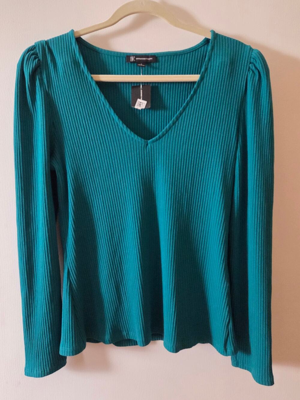INC International Concepts Green V-neck